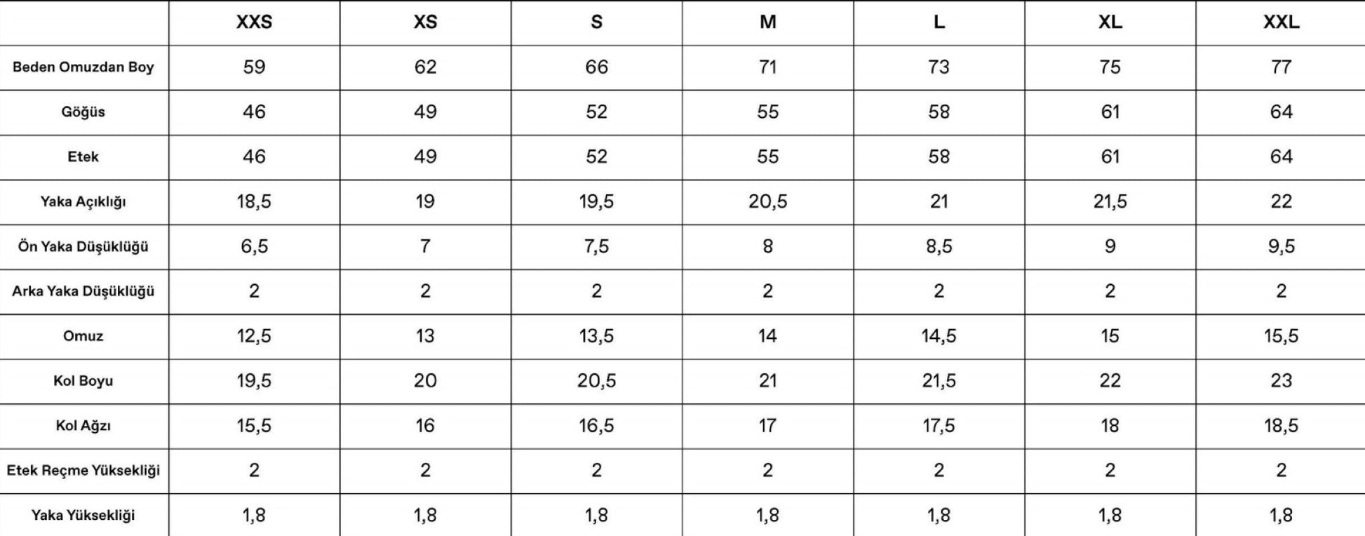 BASIC BLACK REGULAR FIT